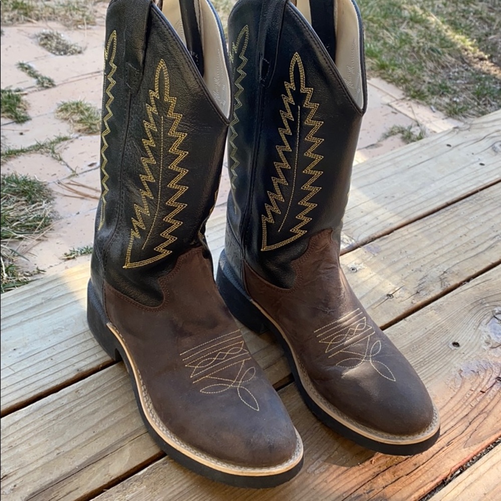 Big boys size 5 Western boots